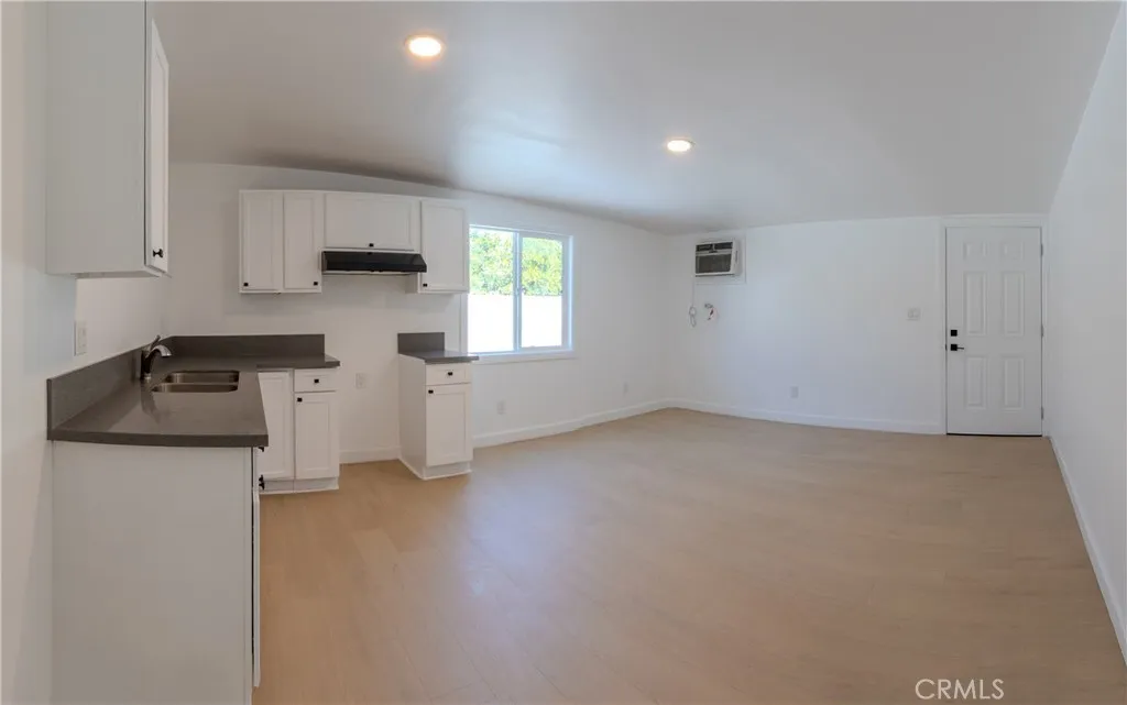 11917 Burton Street, North Hollywood, California 91605 home-pic-41